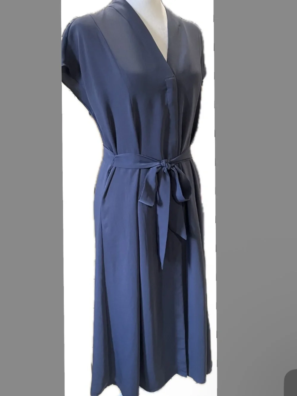 H&M | Dresses | Hm Tie Waist Midi